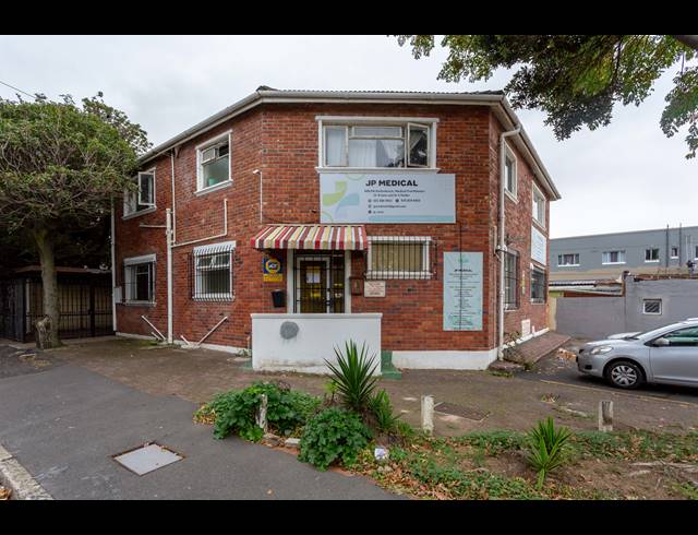 160M² OFFICE TO LET IN MOWBRAY